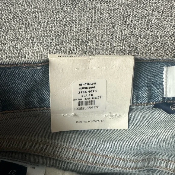 NWT Citizens of Humanity Geneva Low Rise Bootcut Jeans - Picture 8 of 9